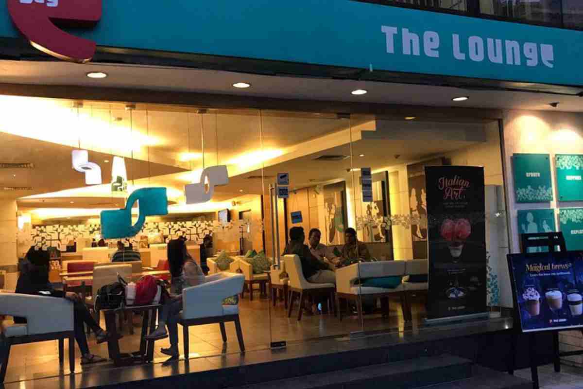 Cafe Near Me