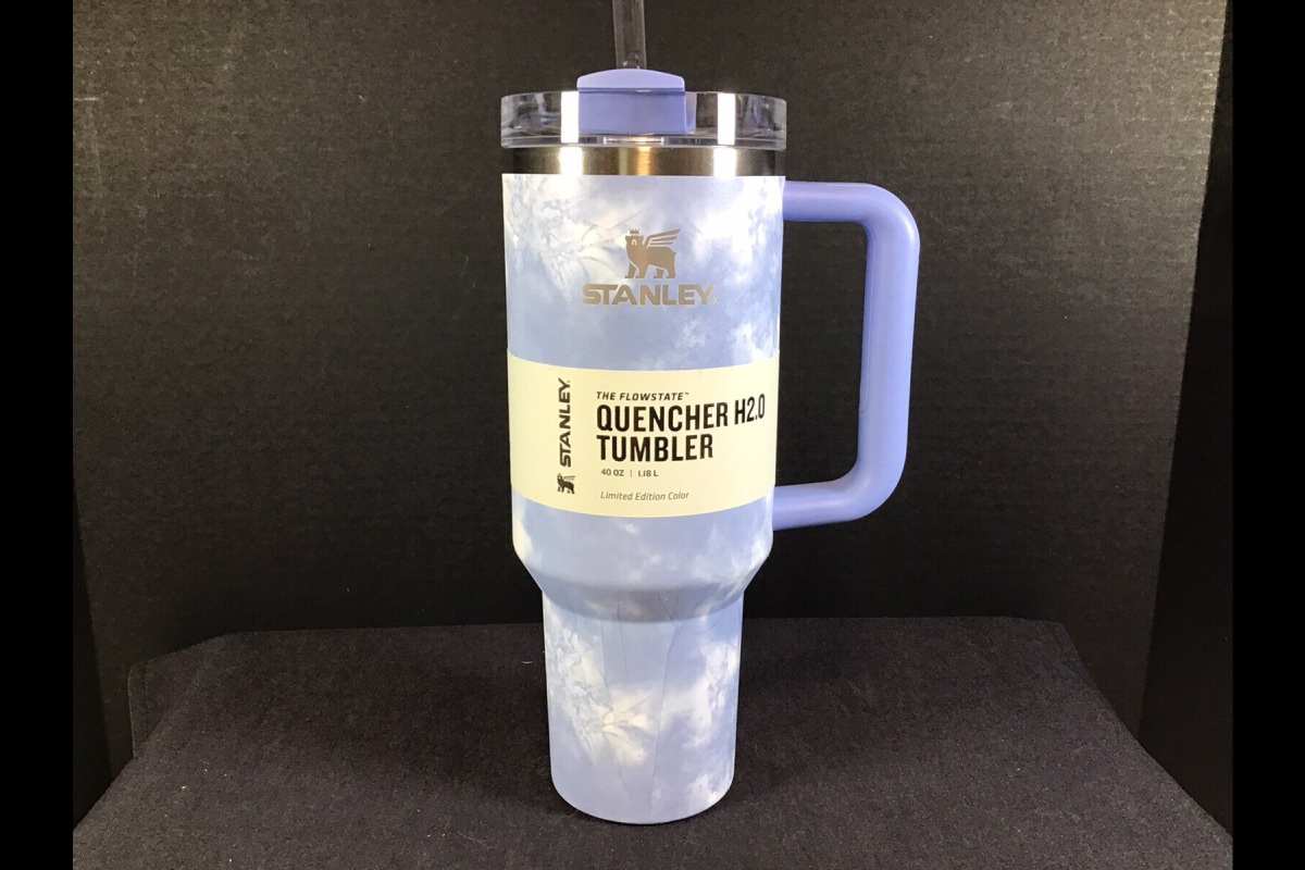 Stanley Dining | Stanley | Ocean Tie Dye 40 Oz Quencher Tumbler | Color: Blue\/White | Size: Os | Kecaruso23’s Closet
